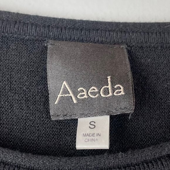 Aaeda Black Sweater Size S - Picture 4 of 5